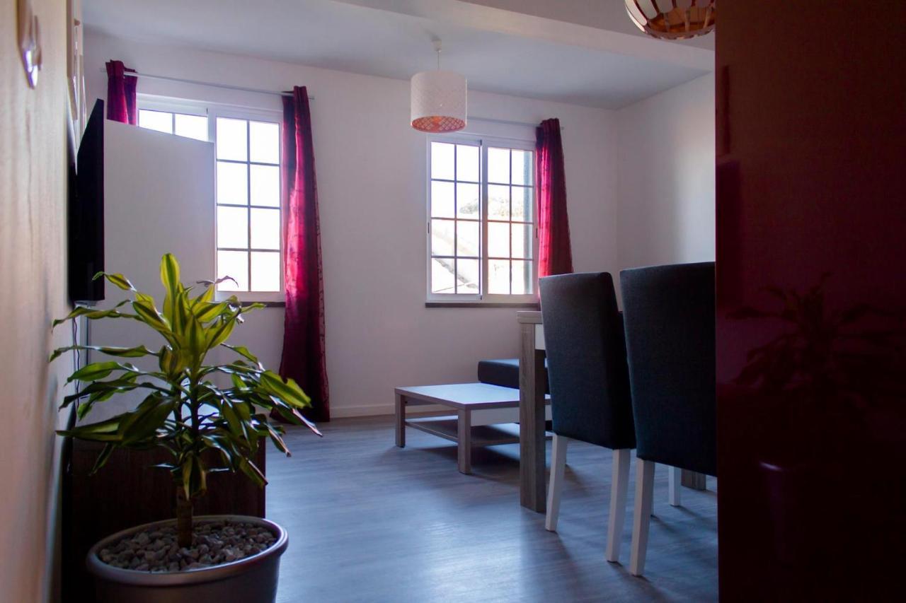 Baia Dos Golfinhos Horta Aparthotel Horta  Ngoại thất bức ảnh